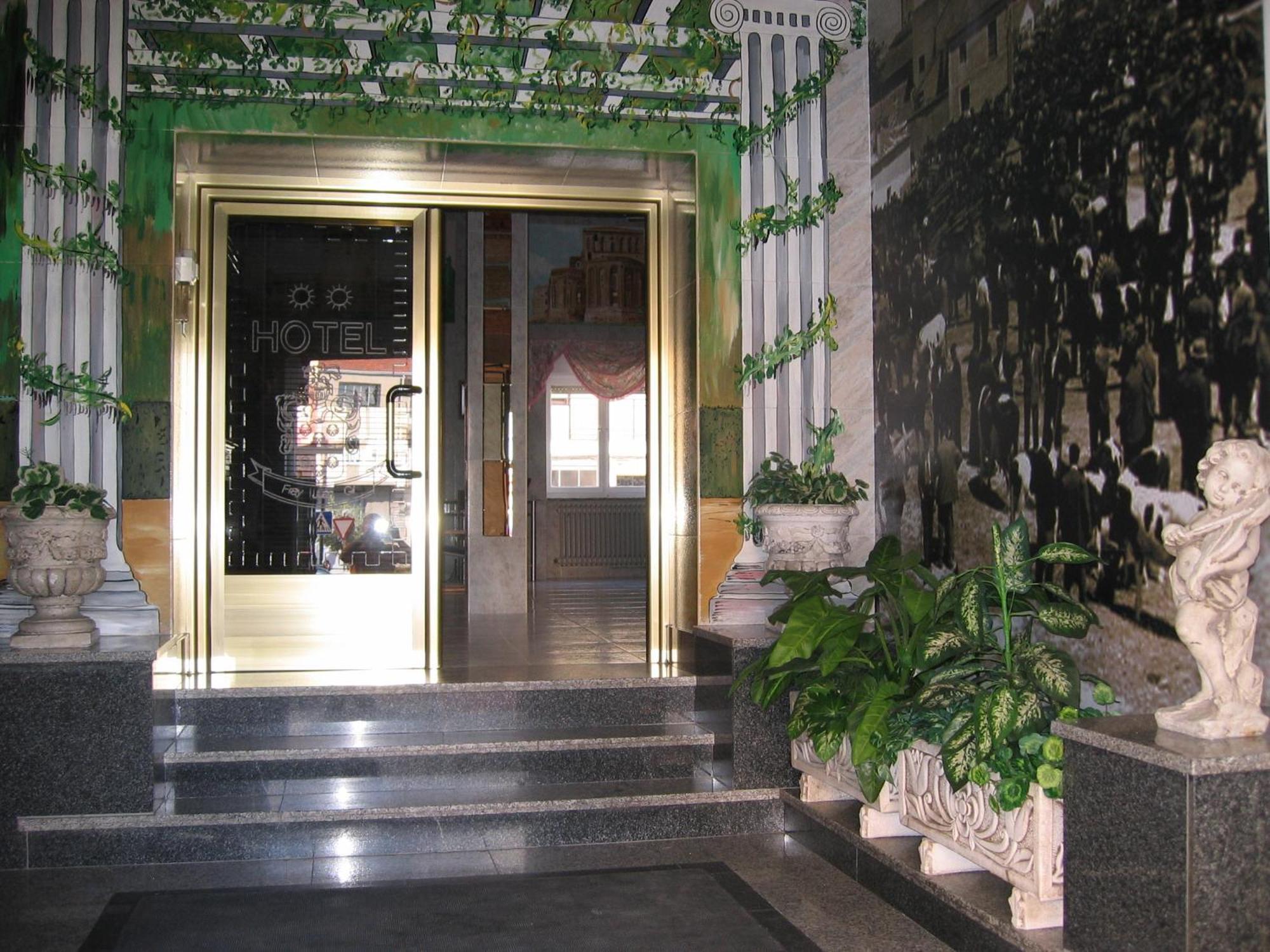 Hotel Fray Juan Gil Arevalo Luaran gambar